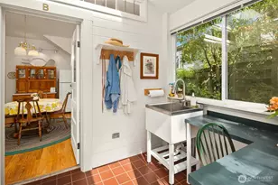 522 Dayton St, Edmonds, WA 98020 - Photo 5