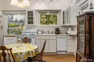 522 Dayton St, Edmonds, WA 98020 - Photo 7
