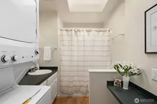 522 Dayton St, Edmonds, WA 98020 - Photo 9