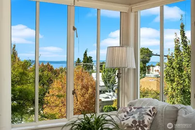 522 Dayton Street, Edmonds, WA 98020 - Photo 1