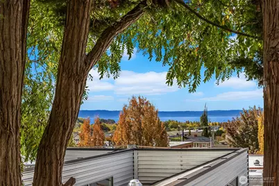 522 Dayton Street, Edmonds, WA 98020 - Photo 21