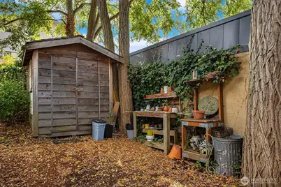 522 Dayton Street, Edmonds, WA 98020 - Photo 33