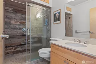 235 Broadway, Tacoma, WA 98402 - Photo 19