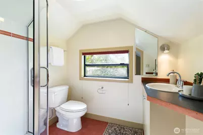 5018 Latona Avenue NE, Seattle, WA 98105 - Photo 25
