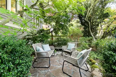 5018 Latona Avenue NE, Seattle, WA 98105 - Photo 35