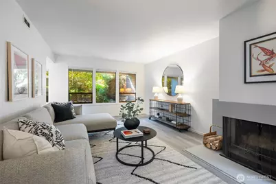 11618 100th Avenue NE #111, Kirkland, WA 98034 - Photo 3