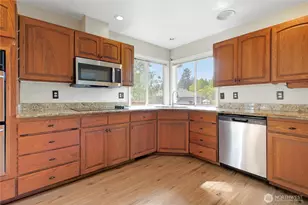 1909 S 375th St, Federal Way, WA 98003 - Photo 11