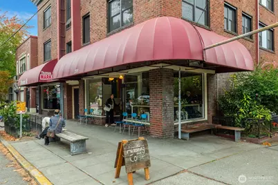 516 E Thomas Street #202, Seattle, WA 98102 - Photo 29