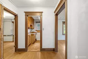 516 E Thomas St, Seattle, WA 98102 - Photo 7