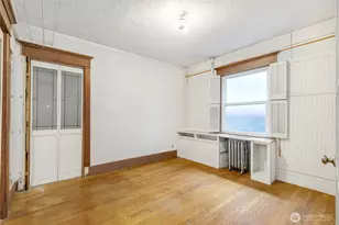516 E Thomas St, Seattle, WA 98102 - Photo 23