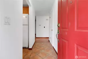 7529 12th Ave NE, Olympia, WA 98516 - Photo 5