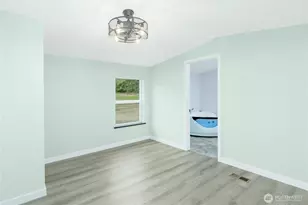 513 Marsden Rd, Port Angeles, WA 98362 - Photo 17