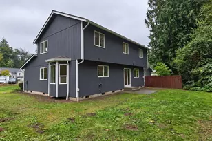 9008 138th St E, Puyallup, WA 98373 - Photo 31