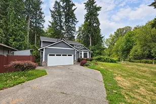 9008 138th St E, Puyallup, WA 98373 - Photo 3