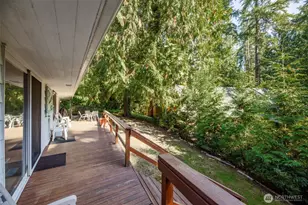 12832 Holiday Dr NE, Kirkland, WA 98034 - Photo 29