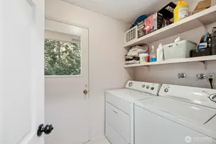 12832 Holiday Dr NE, Kirkland, WA 98034 - Photo 19