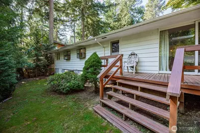 12832 Holiday Drive NE, Kirkland, WA 98034 - Photo 27