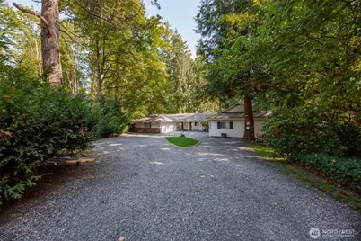 12832 Holiday Drive NE, Kirkland, WA 98034 - Photo 5