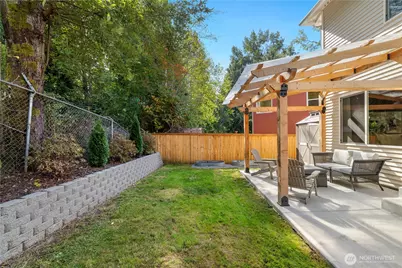 2425 106th Drive SE, Lake Stevens, WA 98258 - Photo 9