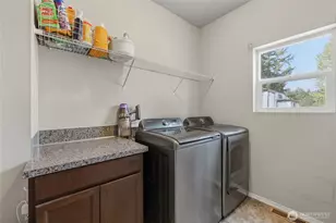 106 Carver Walk SE, Rainier, WA 98576 - Photo 13