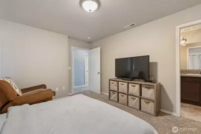 106 Carver Walk SE, Rainier, WA 98576 - Photo 17