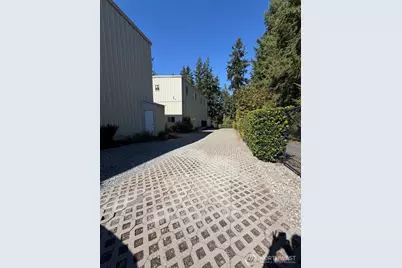 25929 SE Issaquah Fall City Rd, Issaquah, WA 98029 - Photo 9