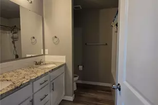 202 Scott St, Centralia, WA 98531 - Photo 15