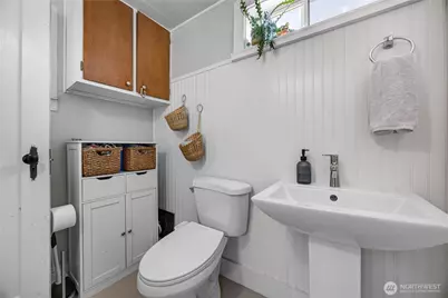 10215 56th Street SE, Snohomish, WA 98290 - Photo 23