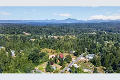 10215 56th Street SE, Snohomish, WA 98290 - Photo 33