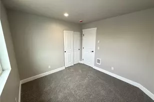 3711 W E St, Bremerton, WA 98312 - Photo 11
