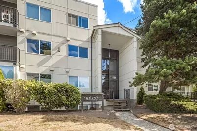 11556 Greenwood Avenue N #102, Seattle, WA 98133 - Photo 17