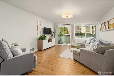 11556 Greenwood Avenue N #102, Seattle, WA 98133 - Photo 5