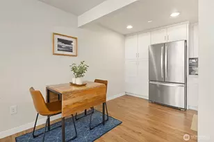 11556 Greenwood Ave N, Seattle, WA 98133 - Photo 9