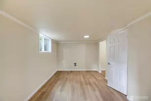 18929 Hwy 99, Lynnwood, WA 98036 - Photo 17