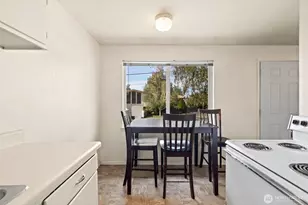 3332 & 3334 Halverson Ave, Bremerton, WA 98310 - Photo 9