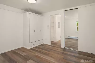 2239 Yale Avenue E, Seattle, WA 98102 - Photo 23