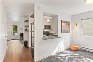 116 17th Ave, Seattle, WA 98122 - Photo 5