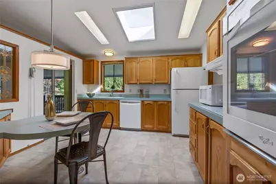 2508 Alonda Lane NE, Olympia, WA 98516 - Photo 7
