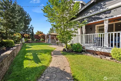 8213 172nd Avenue E, Sumner, WA 98390 - Photo 33