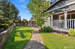 8213 172nd Ave E, Sumner, WA 98390 - Photo 33