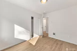2389 Viking St W, Bremerton, WA 98312 - Photo 21
