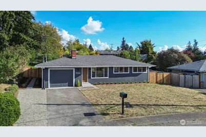 782 Lynnwood Avenue NE, Renton, WA 98056 - Photo 1