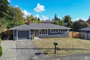 782 Lynnwood Ave NE, Renton, WA 98056 - Photo 1