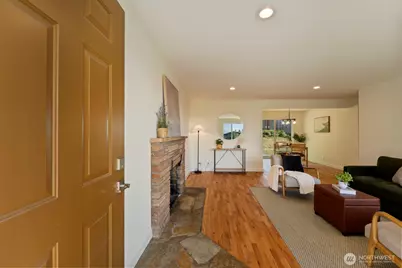 782 Lynnwood Avenue NE, Renton, WA 98056 - Photo 5