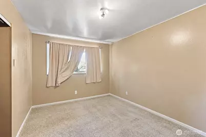 27054 124th Avenue SE, Kent, WA 98030 - Photo 15