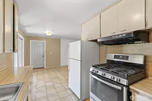 27054 124th Ave SE, Kent, WA 98030 - Photo 7