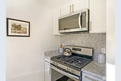 4216 27th Avenue W, Seattle, WA 98199 - Photo 7