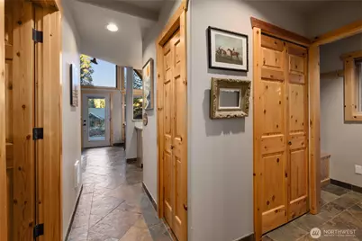 101 Pecon Valley Place, Cle Elum, WA 98922 - Photo 15