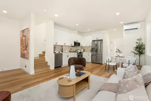 338 NE 90th St, Seattle, WA 98115 - Photo 7