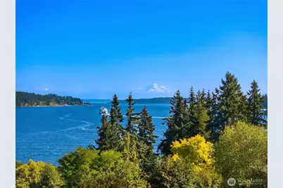 4181 Point White Drive NE, Bainbridge Island, WA 98110 - Photo 17